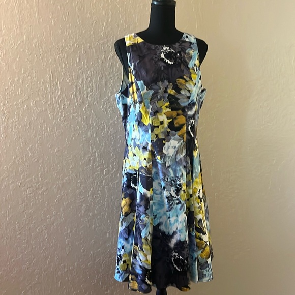 Maggy London Blue and Yellow Floral Midi Dress - Picture 1 of 7